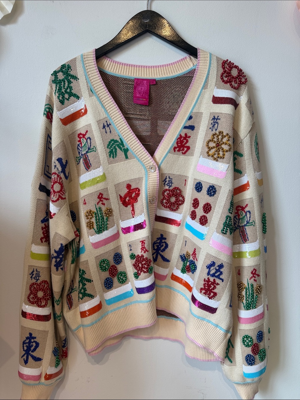Queen of sparkles mahjong sweater size Xlarge